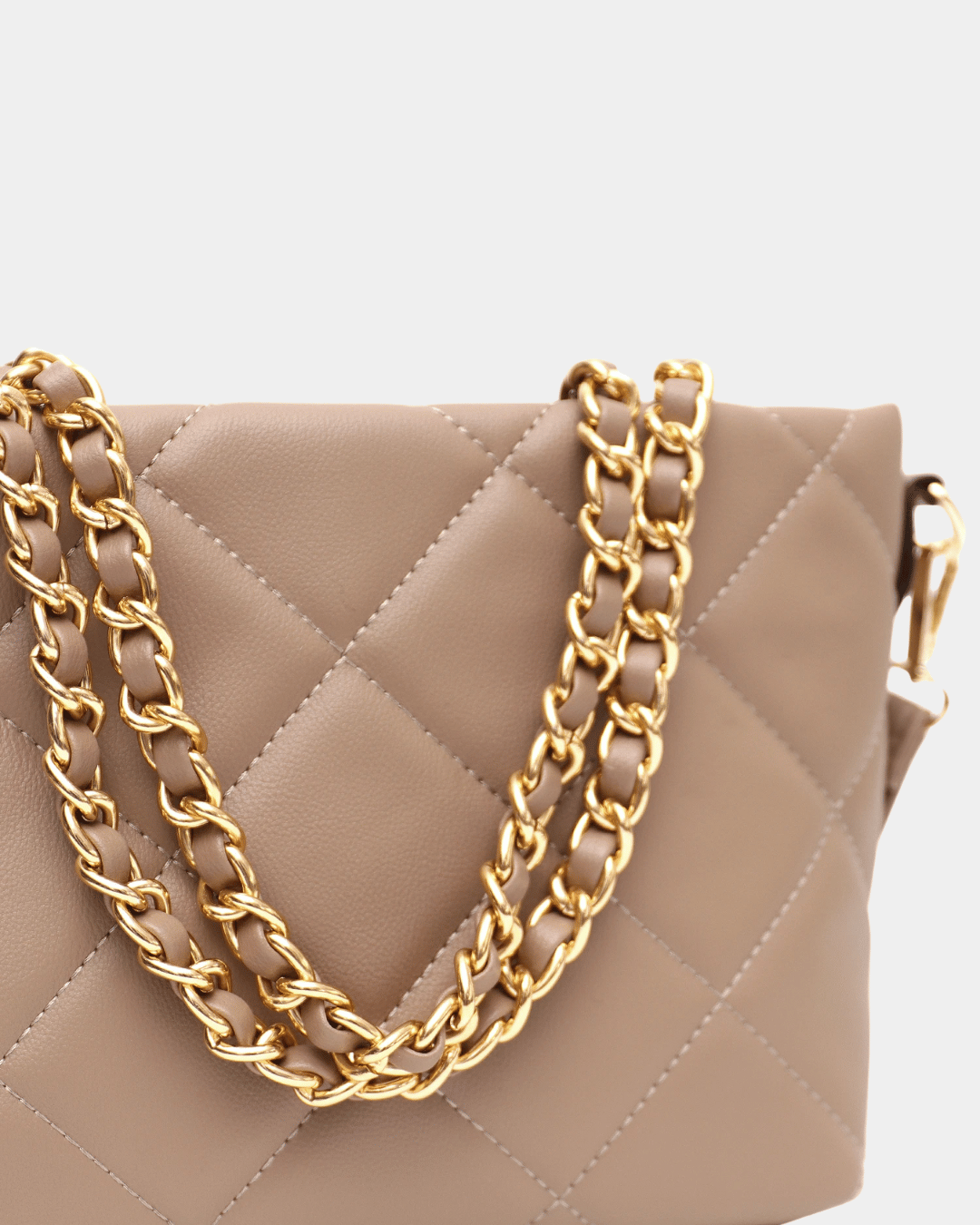 Bolsa Ruth em couro com acabamento premium